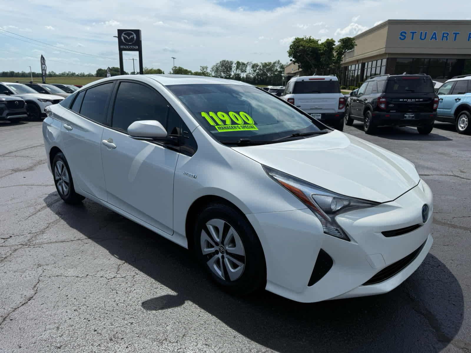 Used 2016 Toyota Prius Four w/ Advanced Technology Package FWD image 1
