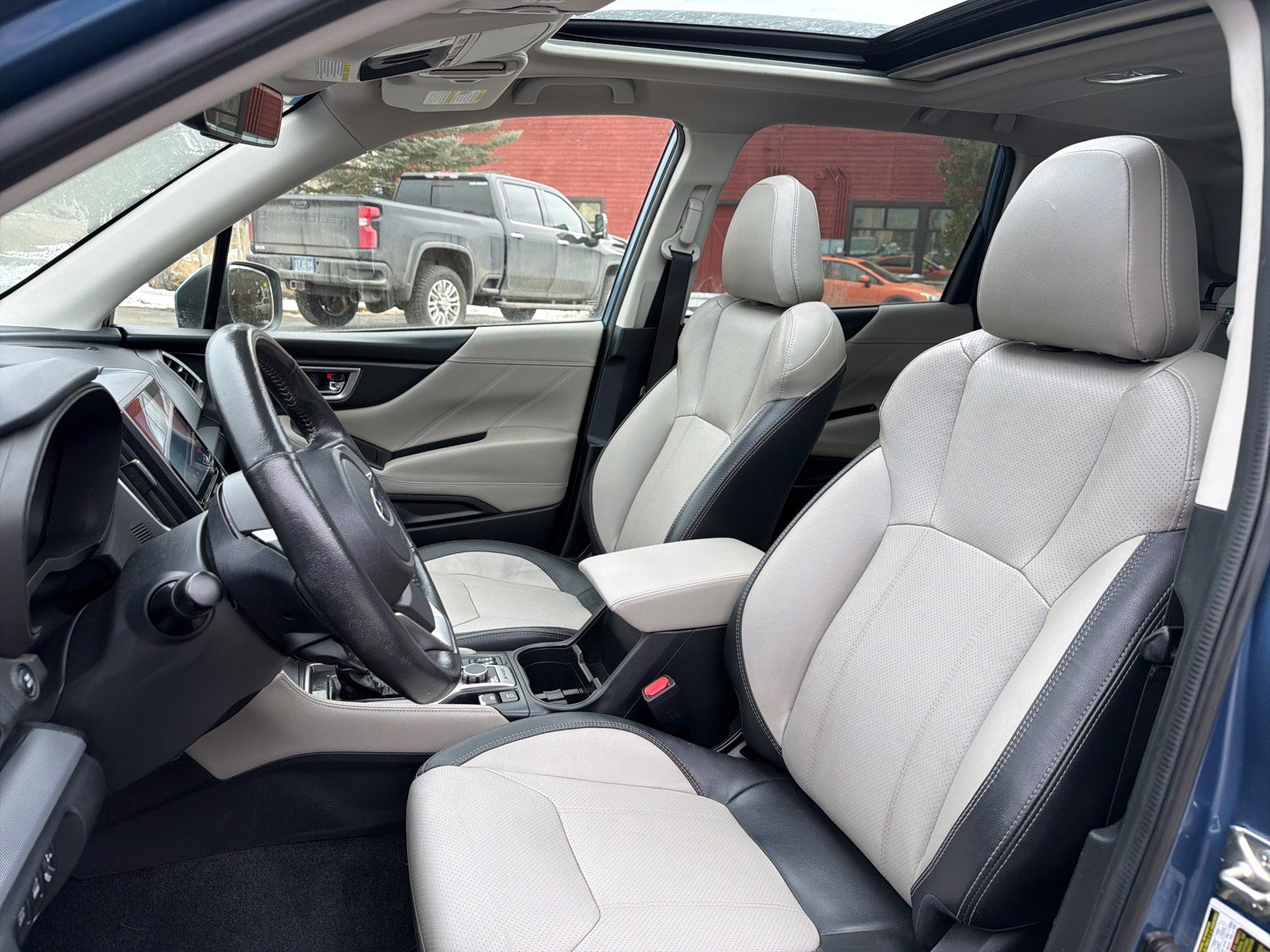 Used 2020 Subaru Forester Limited image 10