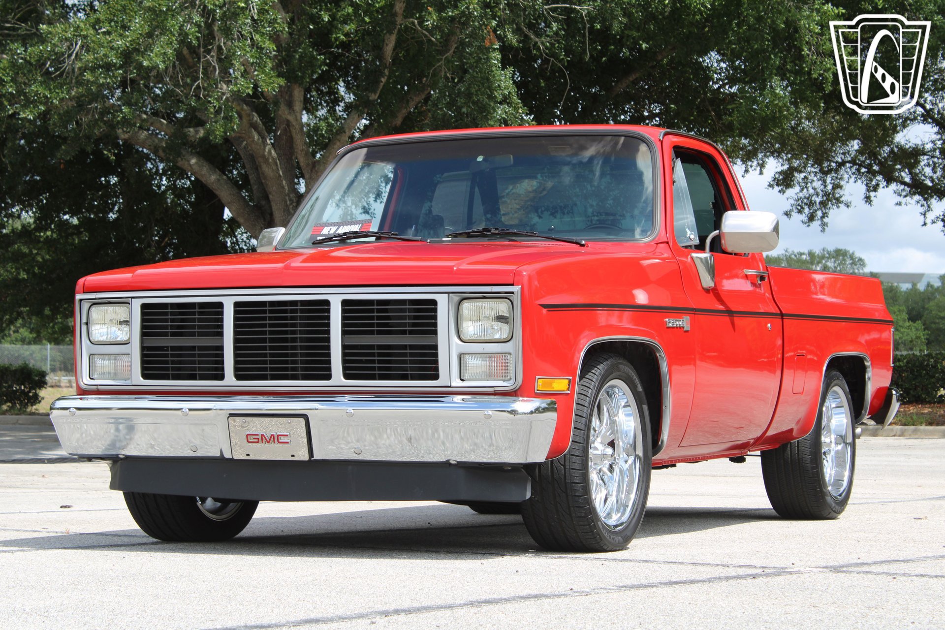 Used 1987 GMC Sierra 1500 2WD Regular Cab image 3