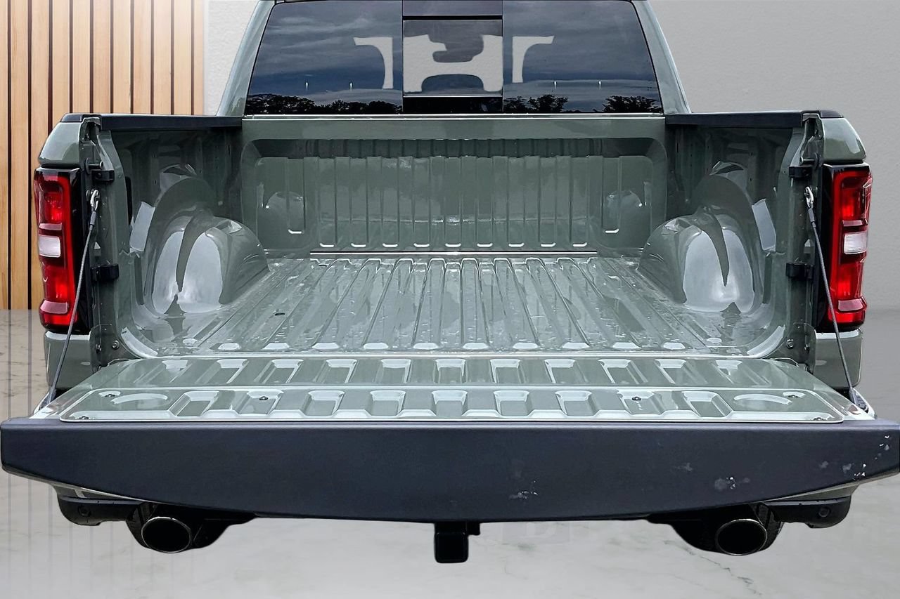 New 2026 RAM 1500 Express AWD/4WD image 21