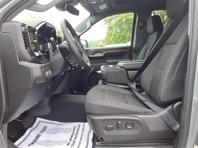 New 2026 Chevrolet Silverado 1500 LT w/ Z71 Off-Road Package image 11