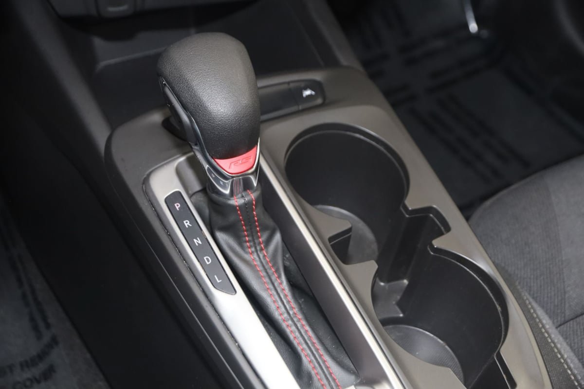 Used 2024 Chevrolet Trax RS FWD image 7