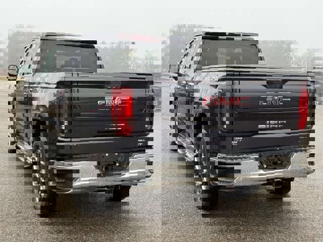 Used 2022 GMC Sierra 1500 SLT w/ SLT Convenience Package image 6