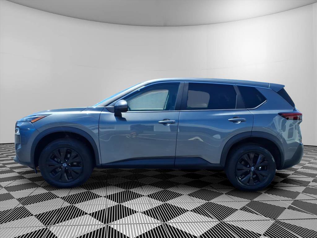 Used 2023 Nissan Rogue SV AWD/4WD image 25