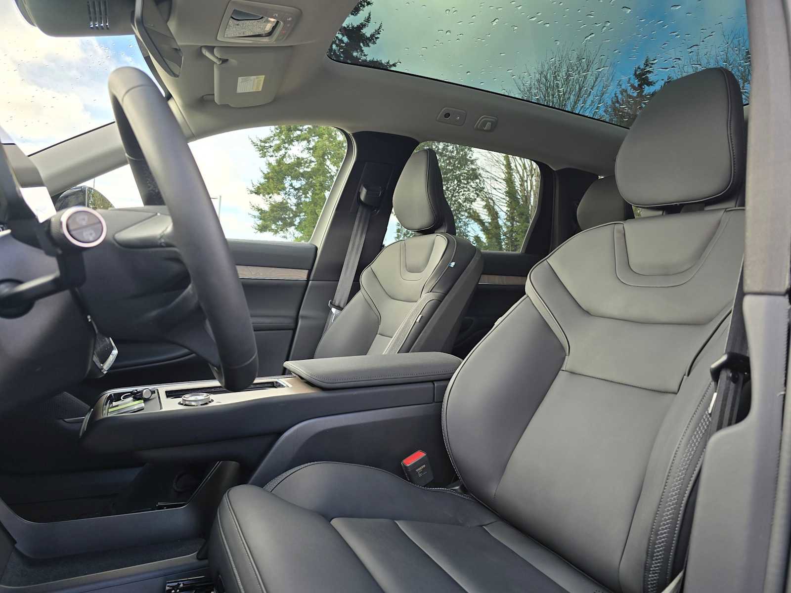 Used 2025 Volvo EX90 Ultra image 21