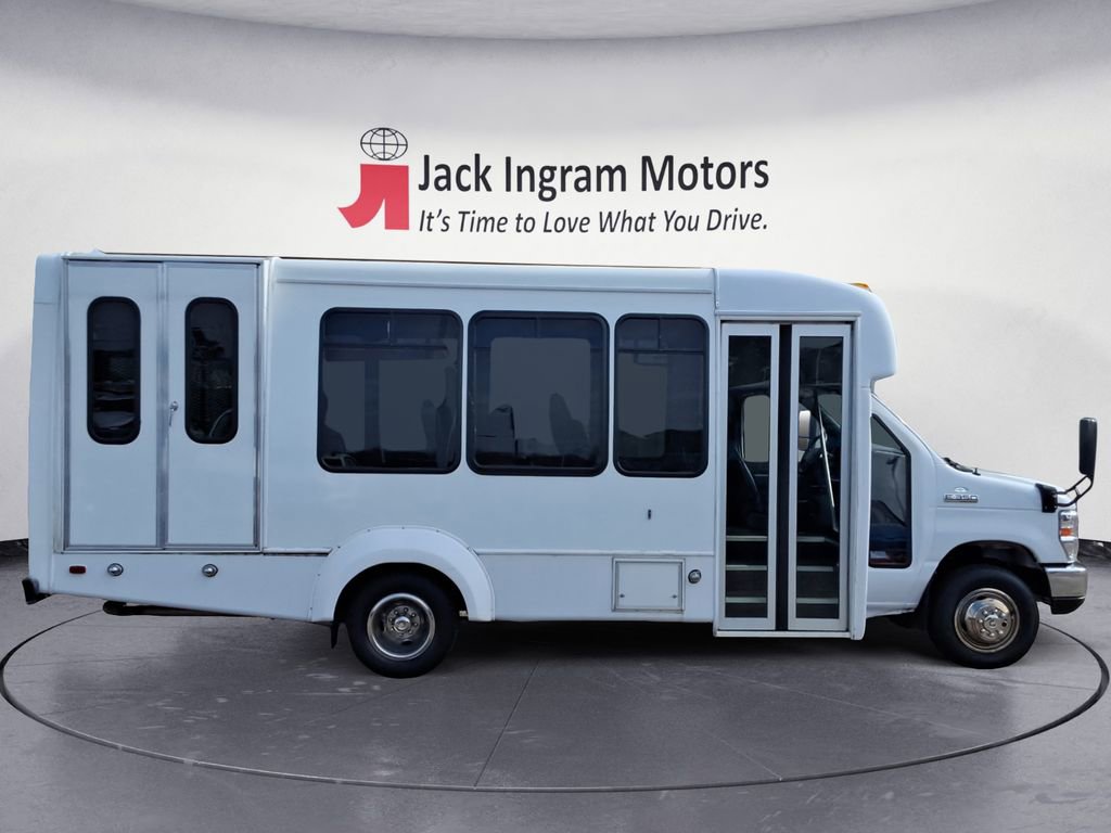 Used 2019 Ford E-350 and Econoline 350 Super Duty w/ Shuttle Bus Prep Package RWD image 6