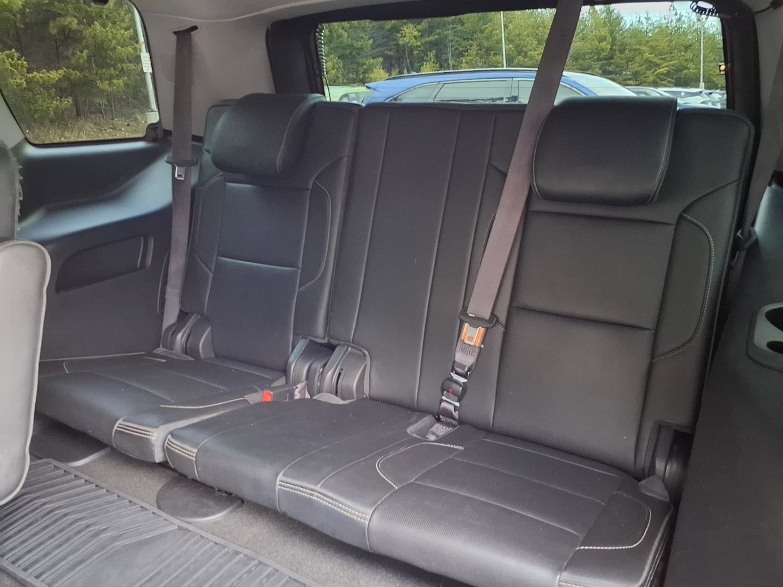 Used 2016 GMC Yukon Denali w/ Open Road Package image 11