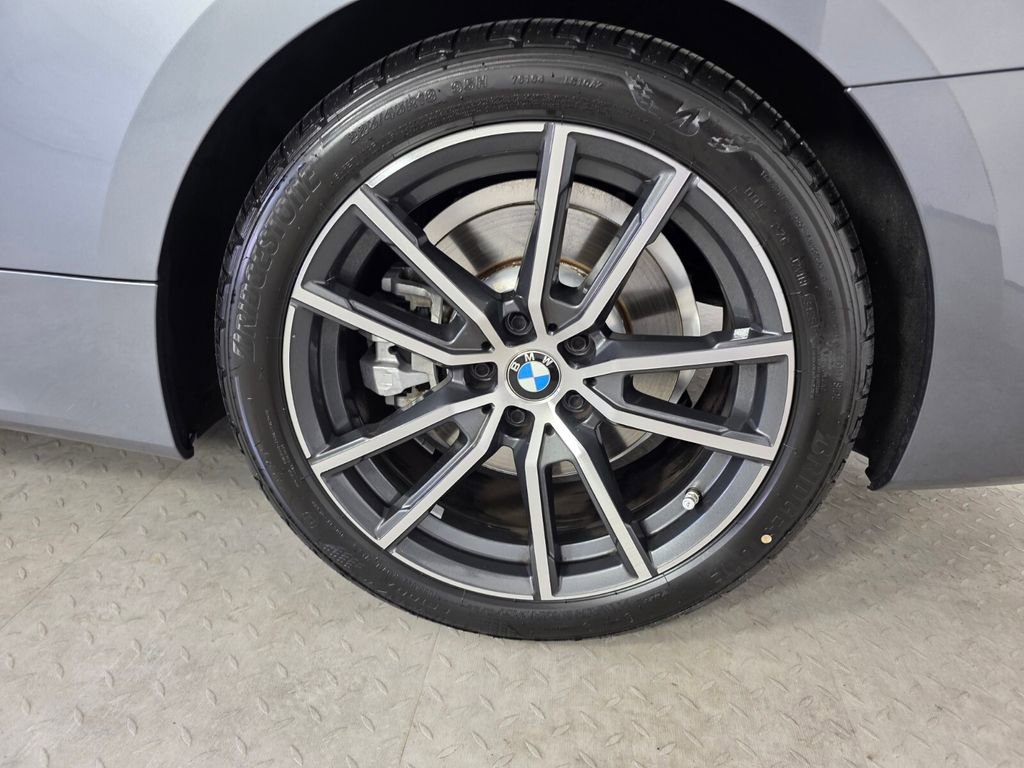 Used 2022 BMW 430i Convertible w/ Convenience Package image 15