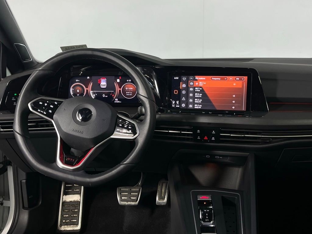 Used 2022 Volkswagen GTI Autobahn image 13