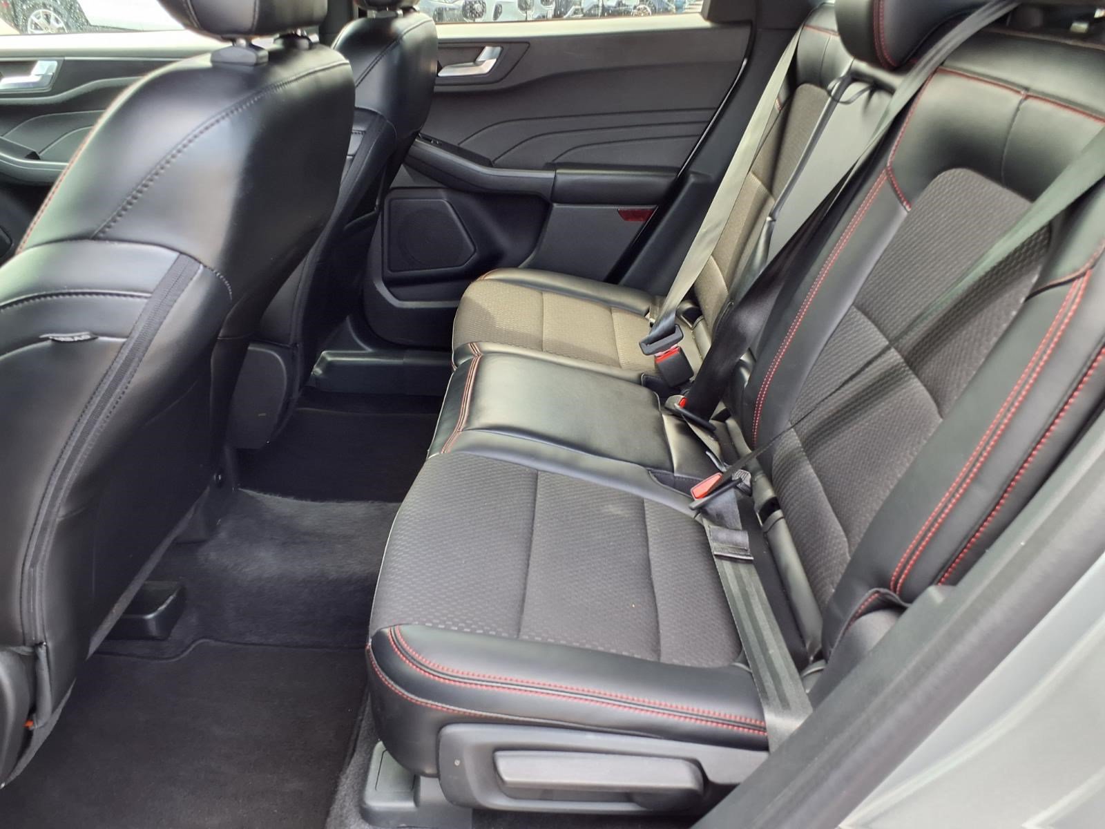 Used 2024 Ford Escape ST-Line AWD/4WD image 11