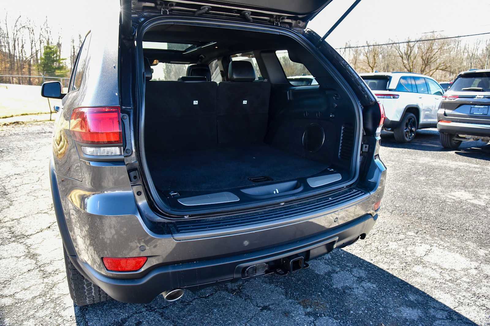 Certified 2021 Jeep Grand Cherokee Trailhawk w/ Trailhawk Luxury Group image 12