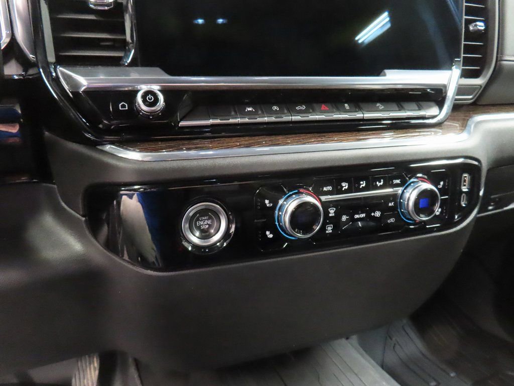 Used 2024 GMC Sierra 1500 Elevation w/ LPO, Elevation Black Package AWD/4WD image 50