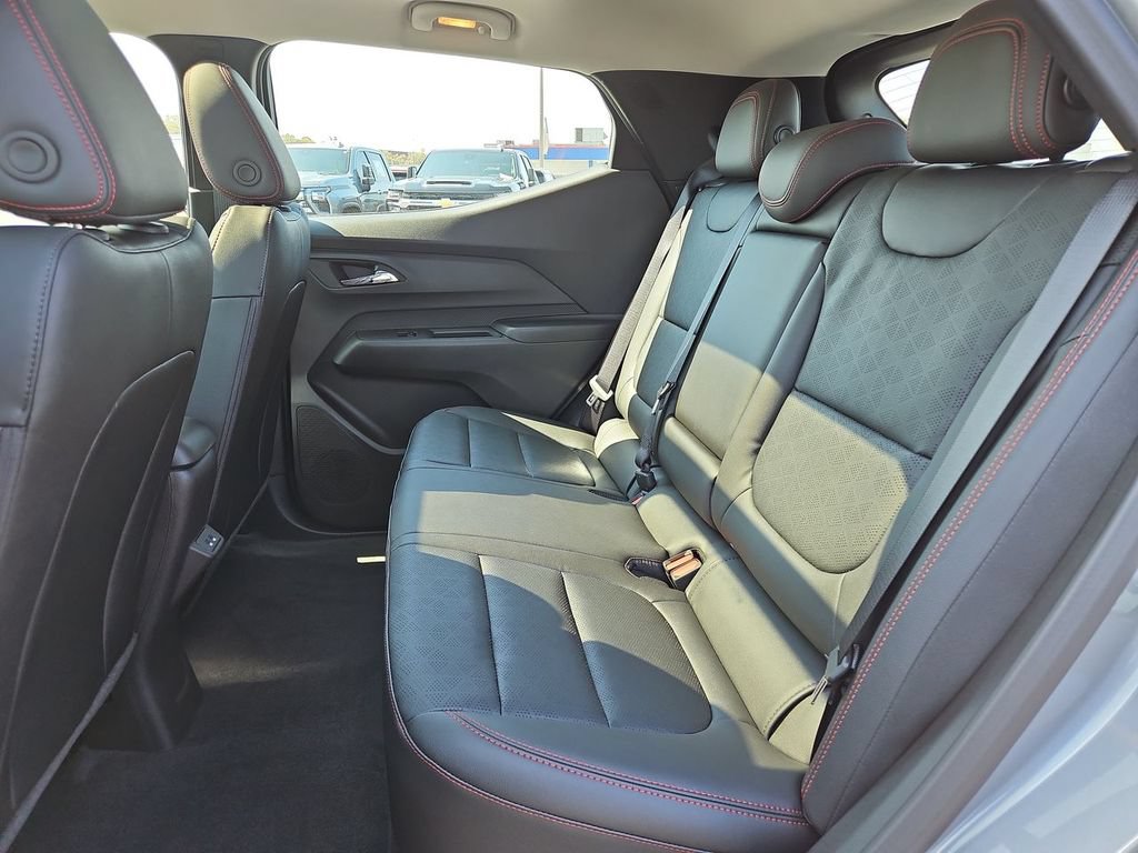 New 2027 Chevrolet Bolt RS w/ Technology Package FWD image 16