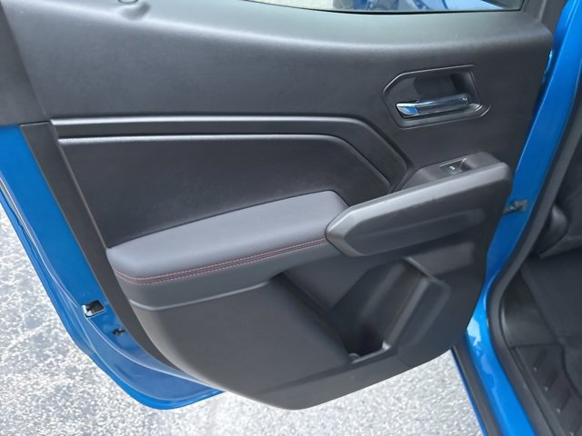 Used 2023 Chevrolet Colorado Z71 w/ Z71 Convenience Package 2 image 45