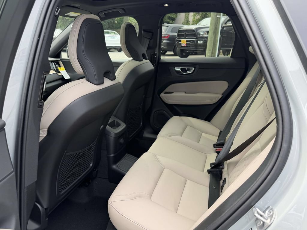 New 2026 Volvo XC60 T8 Core w/ Climate Package AWD/4WD image 14