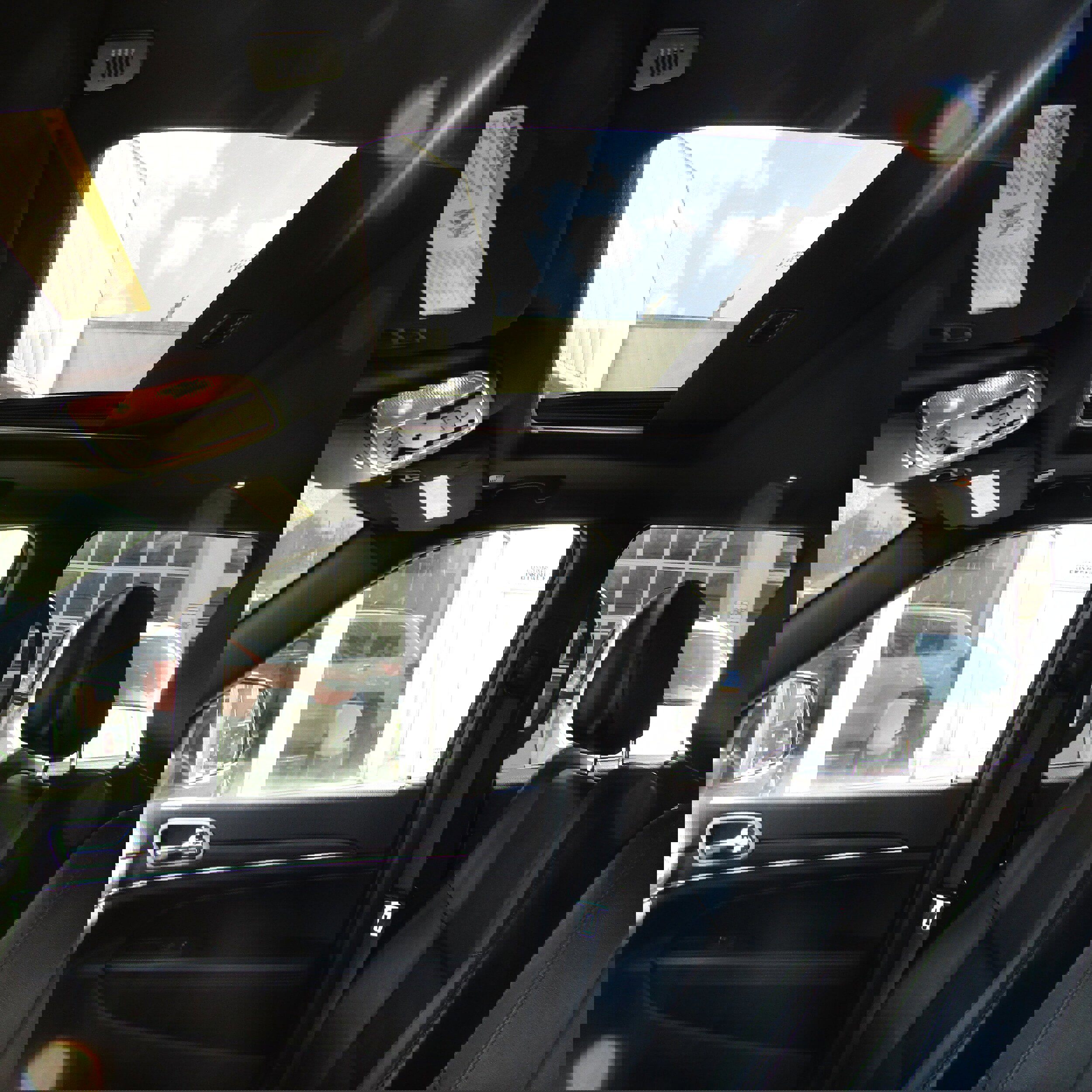 Used 2010 Toyota Highlander Limited image 20