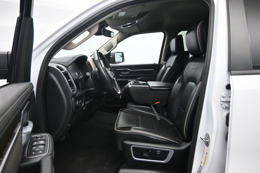 Used 2022 RAM 1500 Laramie AWD/4WD image 24
