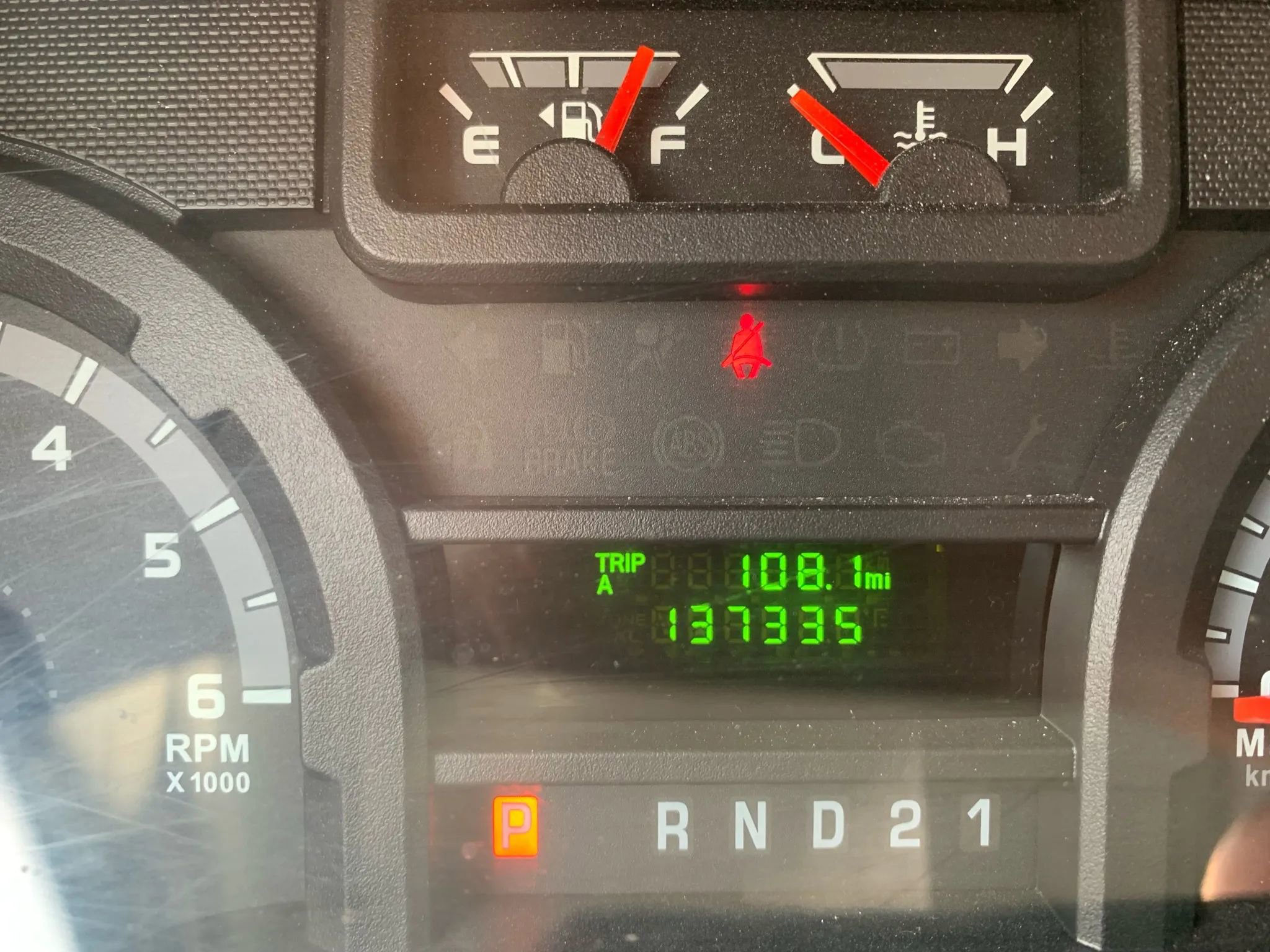 Used 2012 Ford E-350 and Econoline 350 Super Duty w/ Commercial Cargo Van Pkg RWD image 12