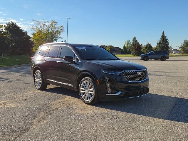 Used 2020 Cadillac XT6 Premium Luxury AWD/4WD image 3