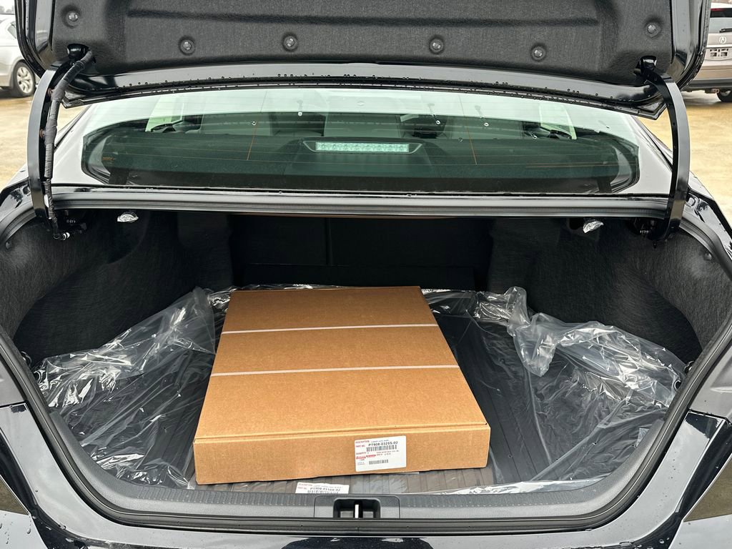 New 2026 Toyota Camry SE image 6