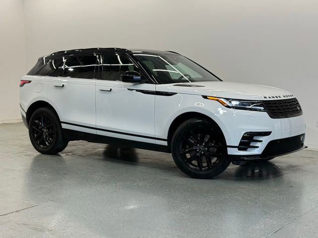Used 2024 Land Rover Range Rover Velar Dynamic SE AWD/4WD image 2