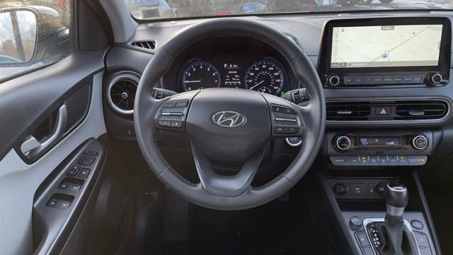 Used 2023 Hyundai Kona SEL w/ Convenience Package image 13