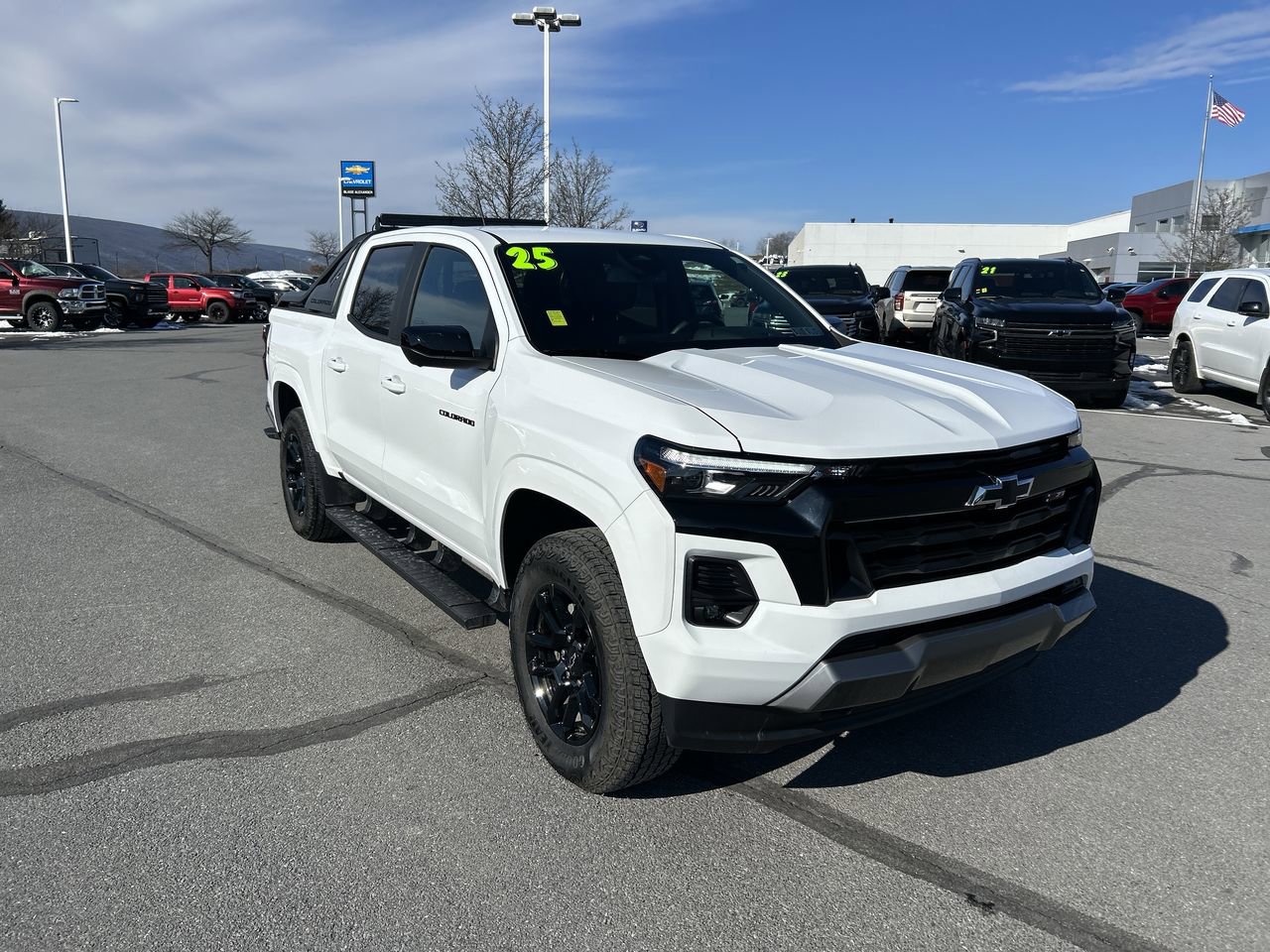 New 2025 Chevrolet Colorado Z71 w/ Midnight Edition image 1