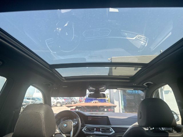 Used 2019 BMW X5 xDrive40i AWD/4WD image 25
