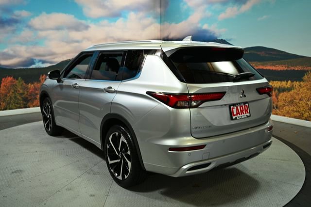 Used 2022 Mitsubishi Outlander SEL image 11