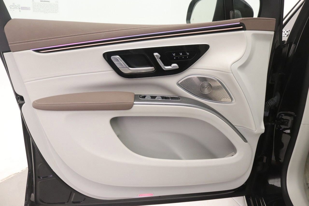 Certified 2023 Mercedes-Benz EQS 580 4MATIC SUV image 20