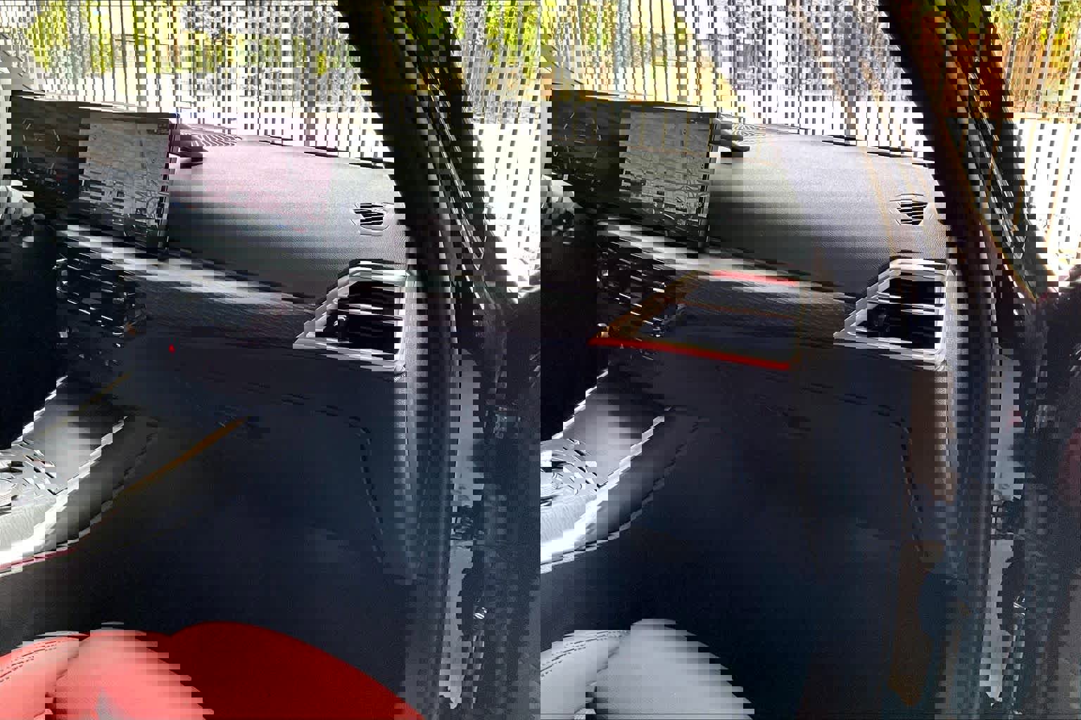 Used 2025 BMW 330i Sedan image 18