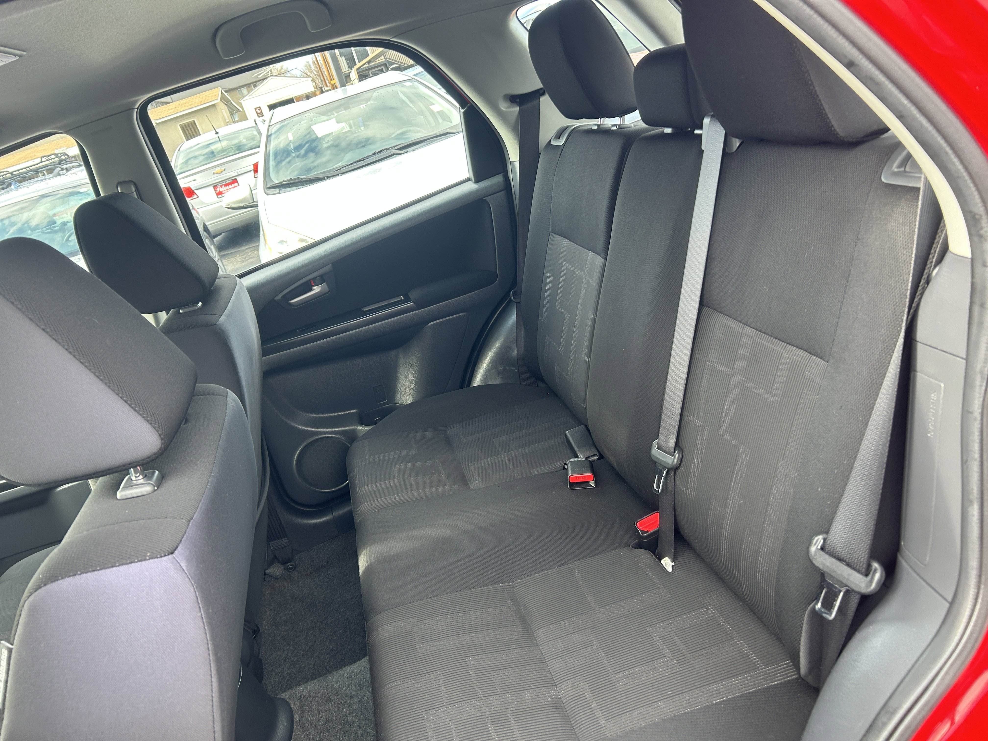 Used 2011 Suzuki SX4 AWD Hatchback image 10