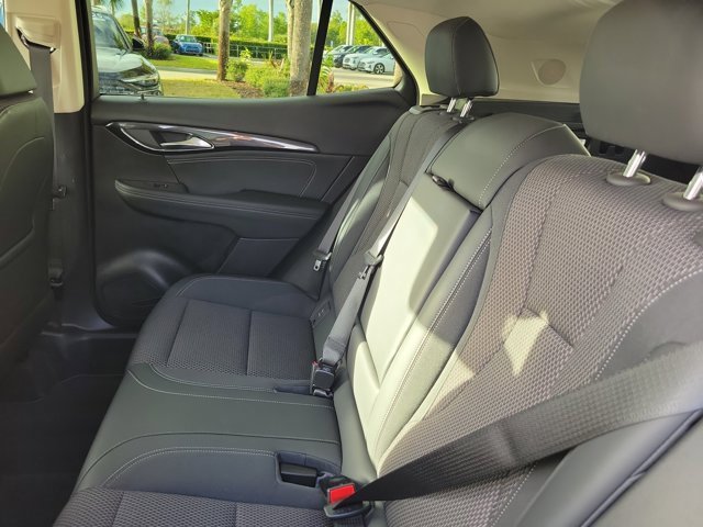 Used 2022 Buick Envision Preferred image 12