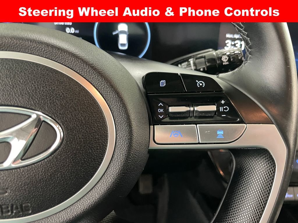 Used 2023 Hyundai Elantra Limited w/ Preferred Accessory Package FWD image 27