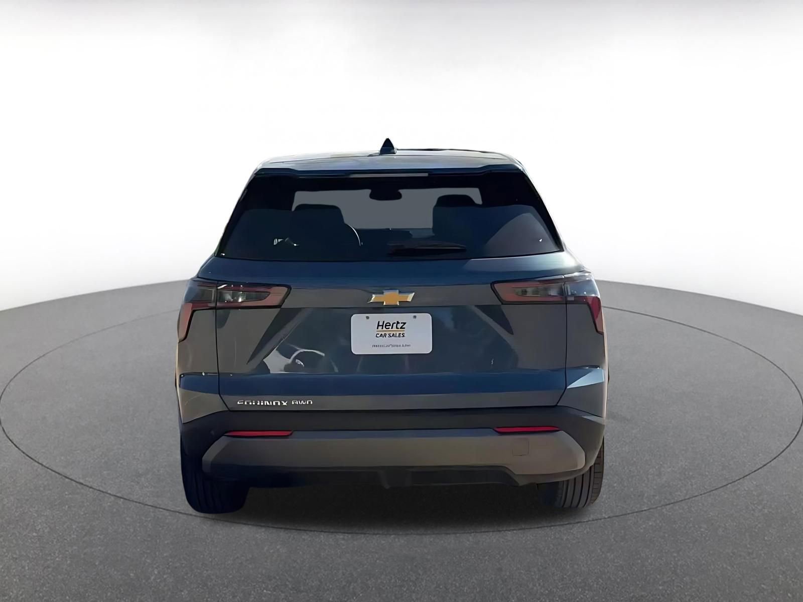 Used 2025 Chevrolet Equinox LT image 12