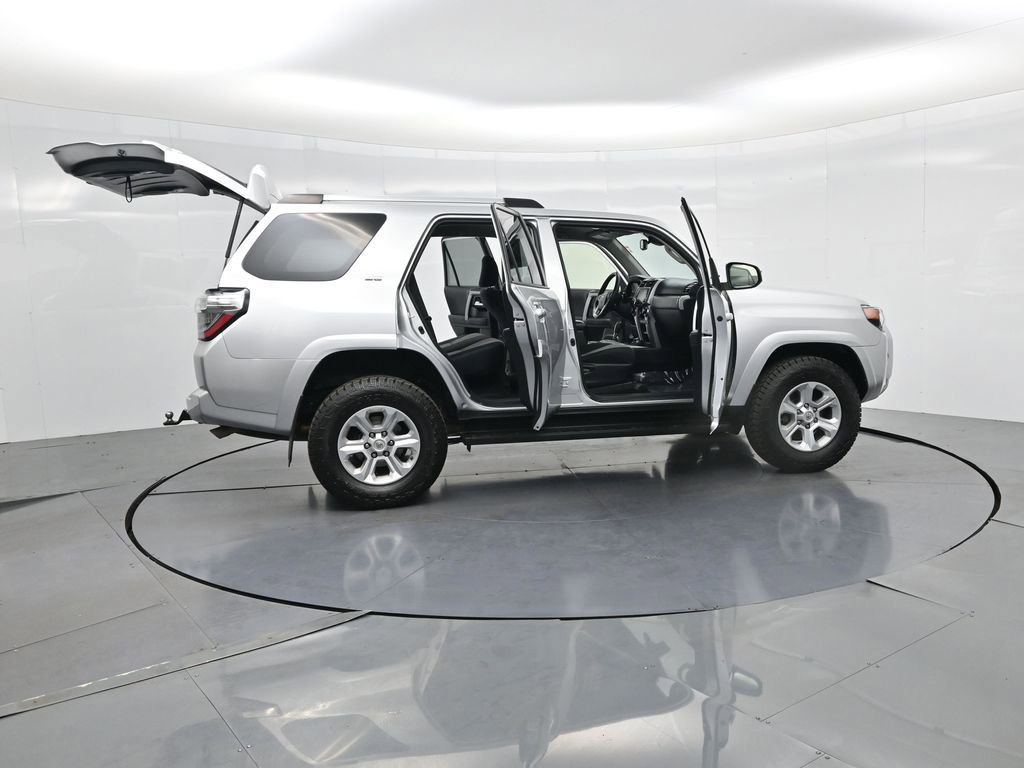 Used 2021 Toyota 4Runner SR5 image 3