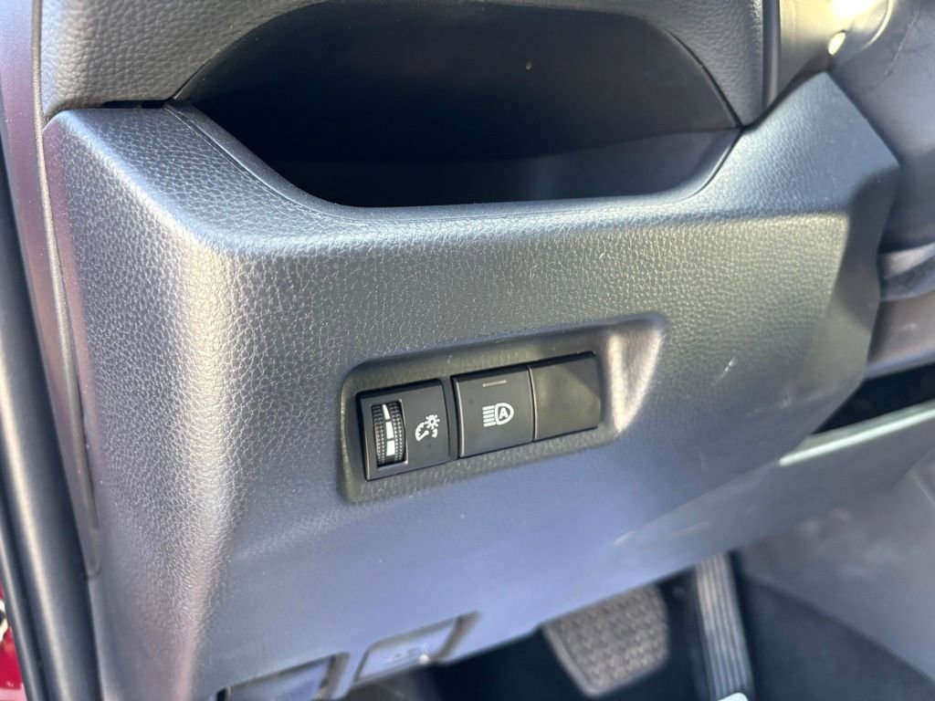 Used 2024 Toyota RAV4 Adventure image 19