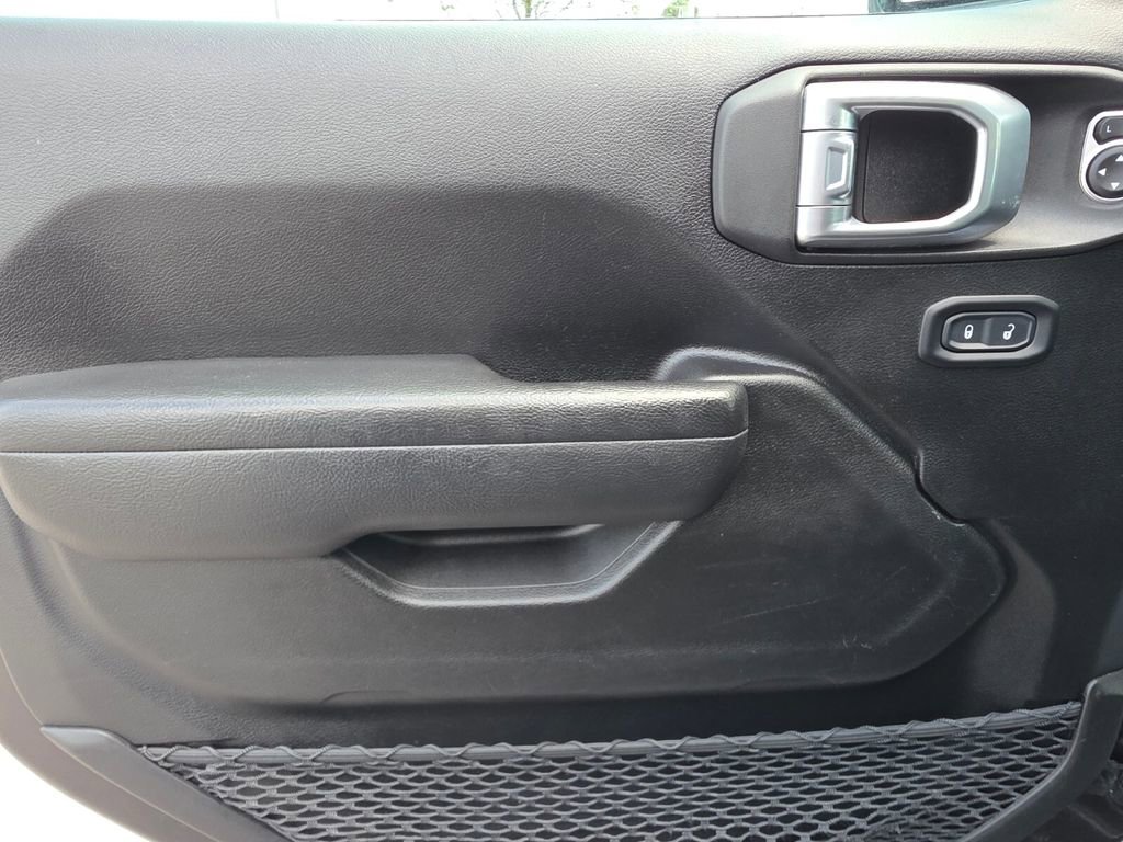 Used 2022 Jeep Wrangler Unlimited Sport image 24