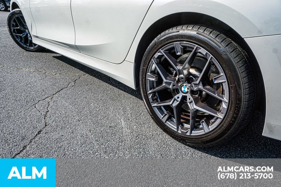 Used 2025 BMW 330i Sedan RWD image 15