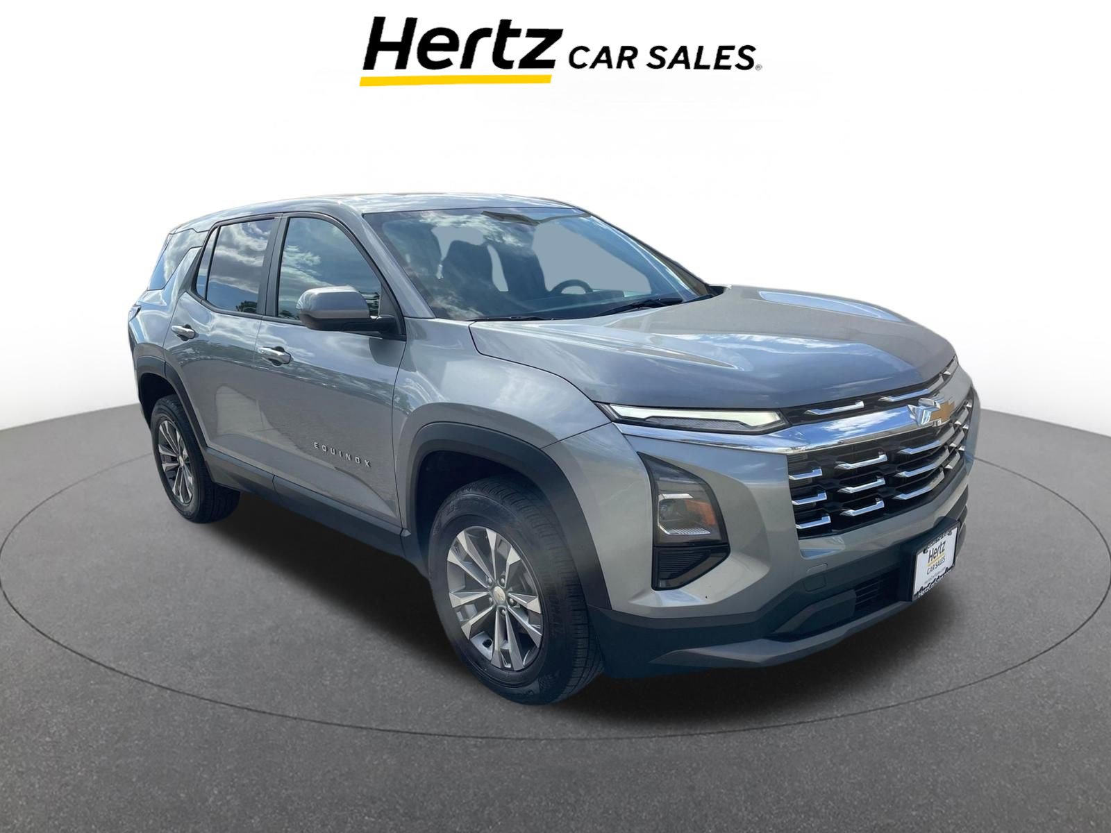 Used 2025 Chevrolet Equinox LT FWD image 1