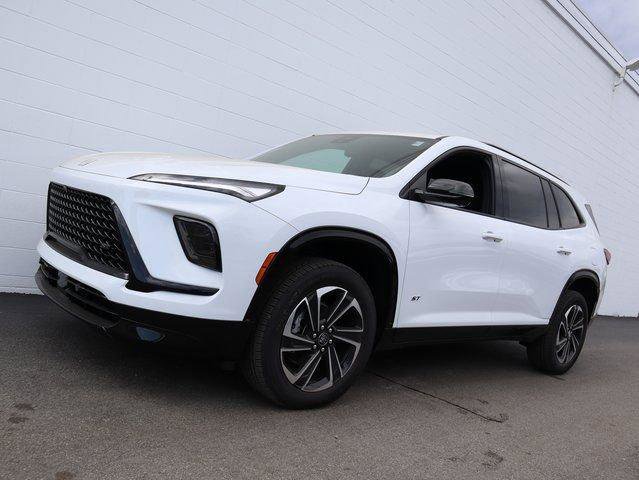 New 2026 Buick Enclave Sport Touring w/ Power Package image 3