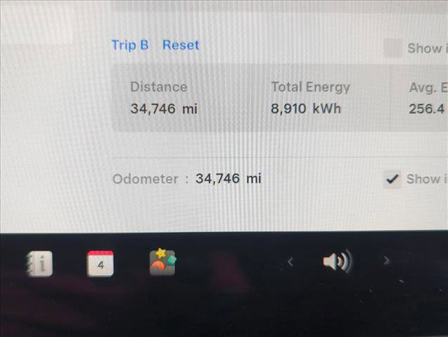 Used 2024 Tesla Model Y Long Range image 14