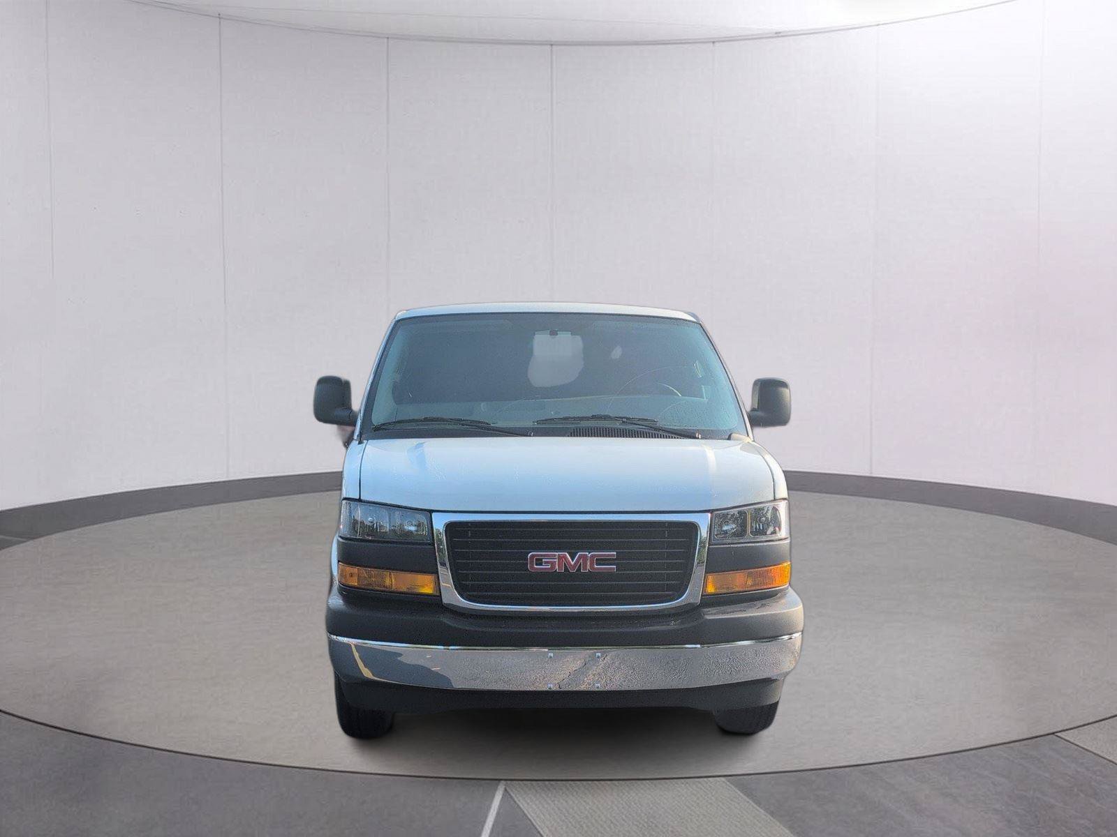 New 2026 GMC Savana 2500 w/ Driver Convenience Package RWD image 9