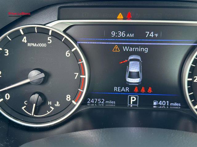 Used 2025 Nissan Altima 2.5 SV FWD image 46