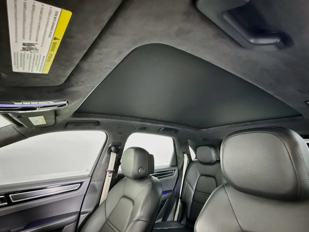 Certified 2021 Porsche Cayenne GTS AWD/4WD image 14