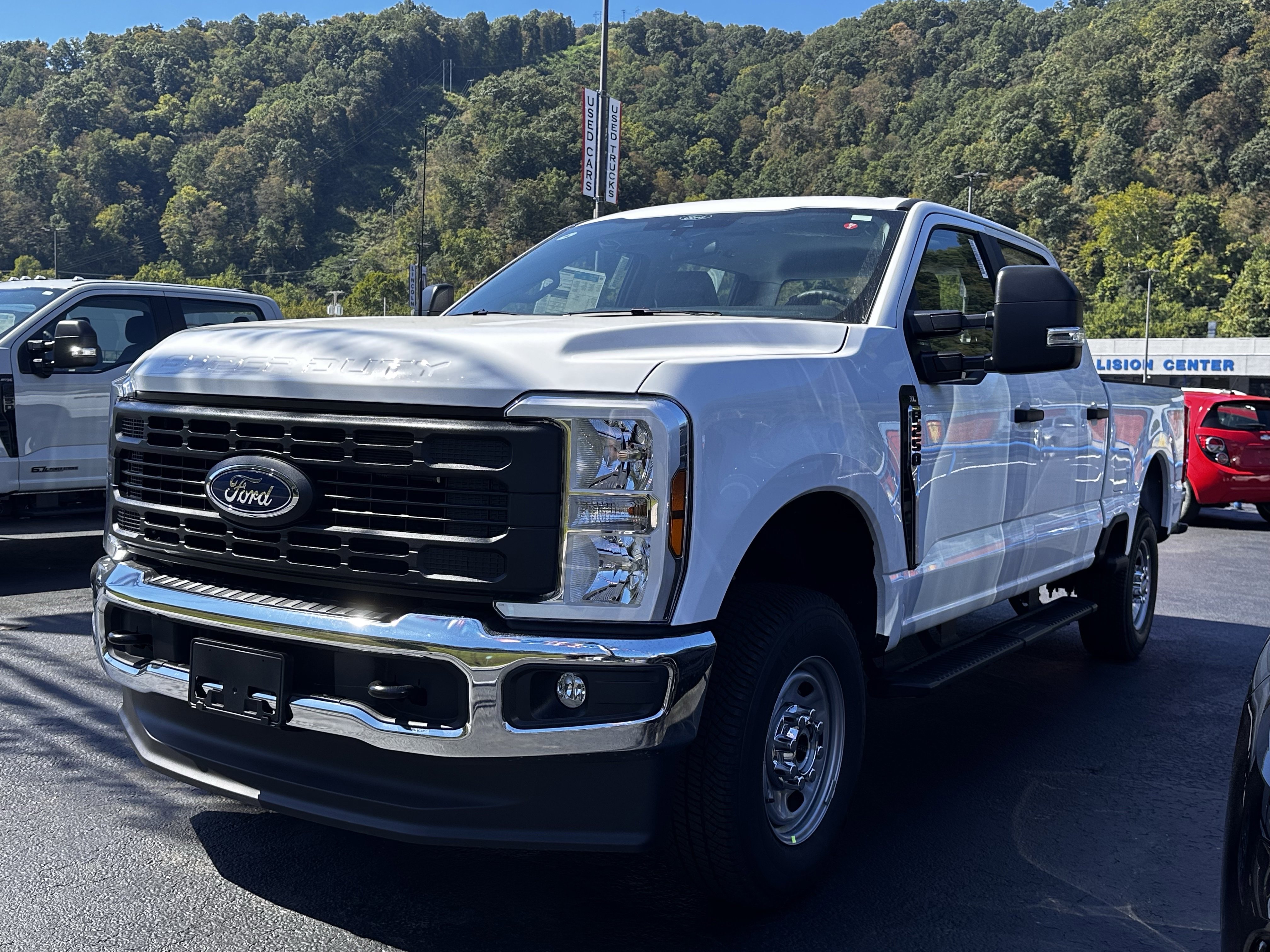 New 2026 Ford F250 XL image 3