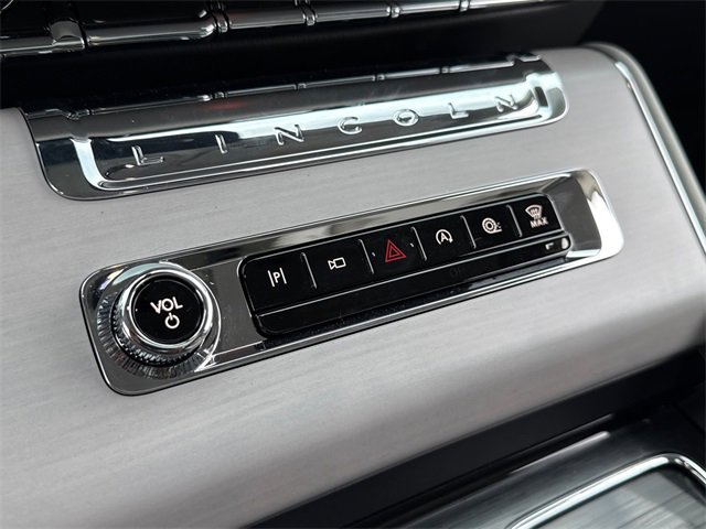 New 2025 Lincoln Aviator Reserve w/ Equipment Group 201A image 24