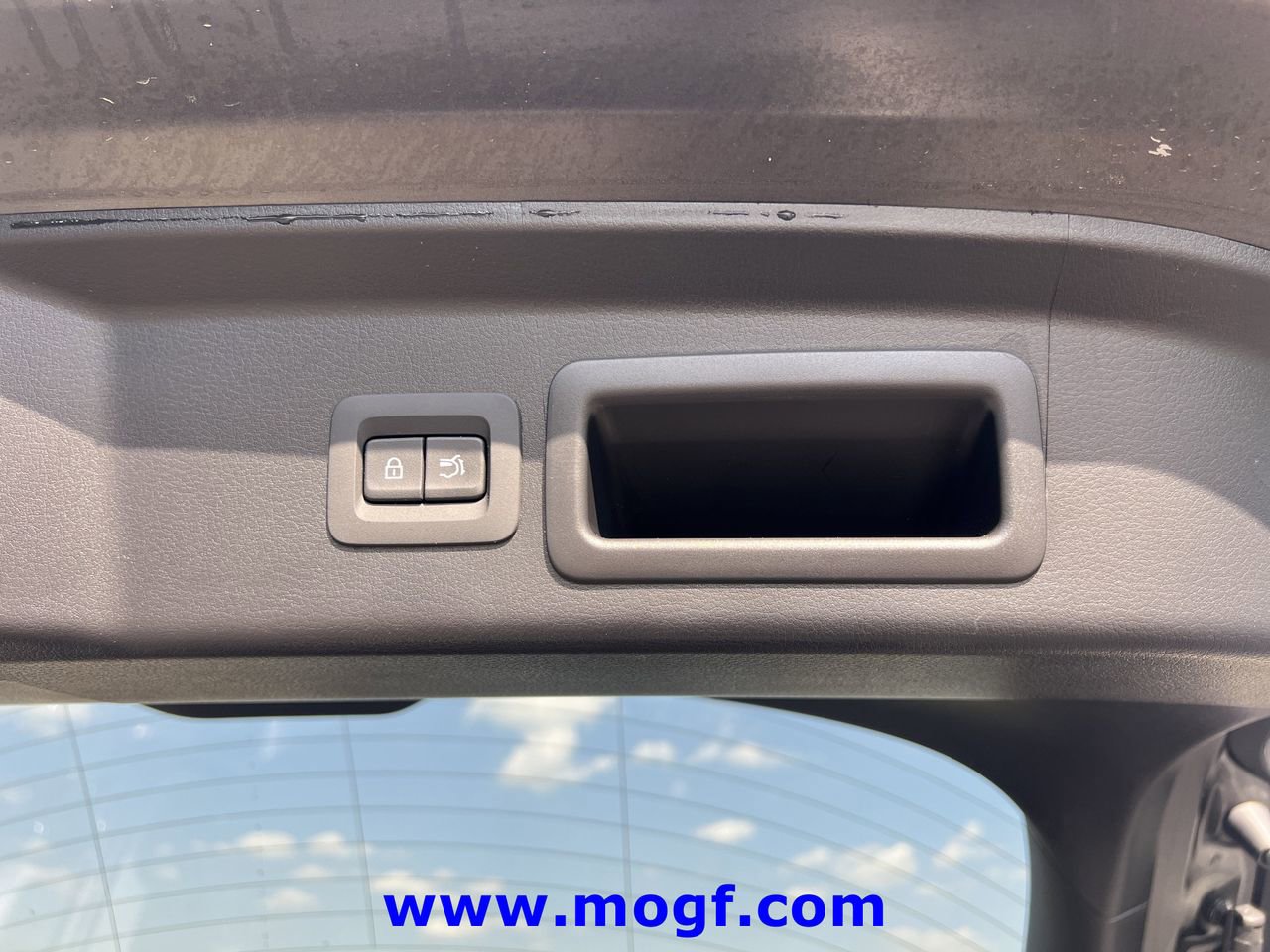 Used 2024 MAZDA CX-30 AWD 2.5 S w/ Premium Package image 24