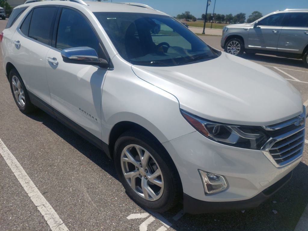 Used 2018 Chevrolet Equinox Premier AWD/4WD image 11