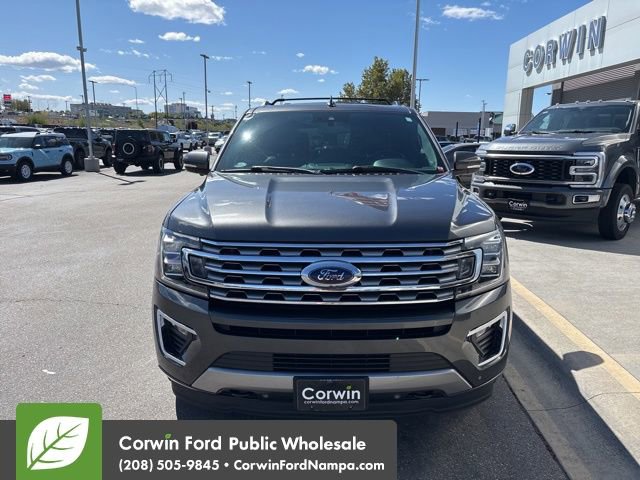 Used 2018 Ford Expedition Max Limited w/ Equipment Group 302A AWD/4WD image 2